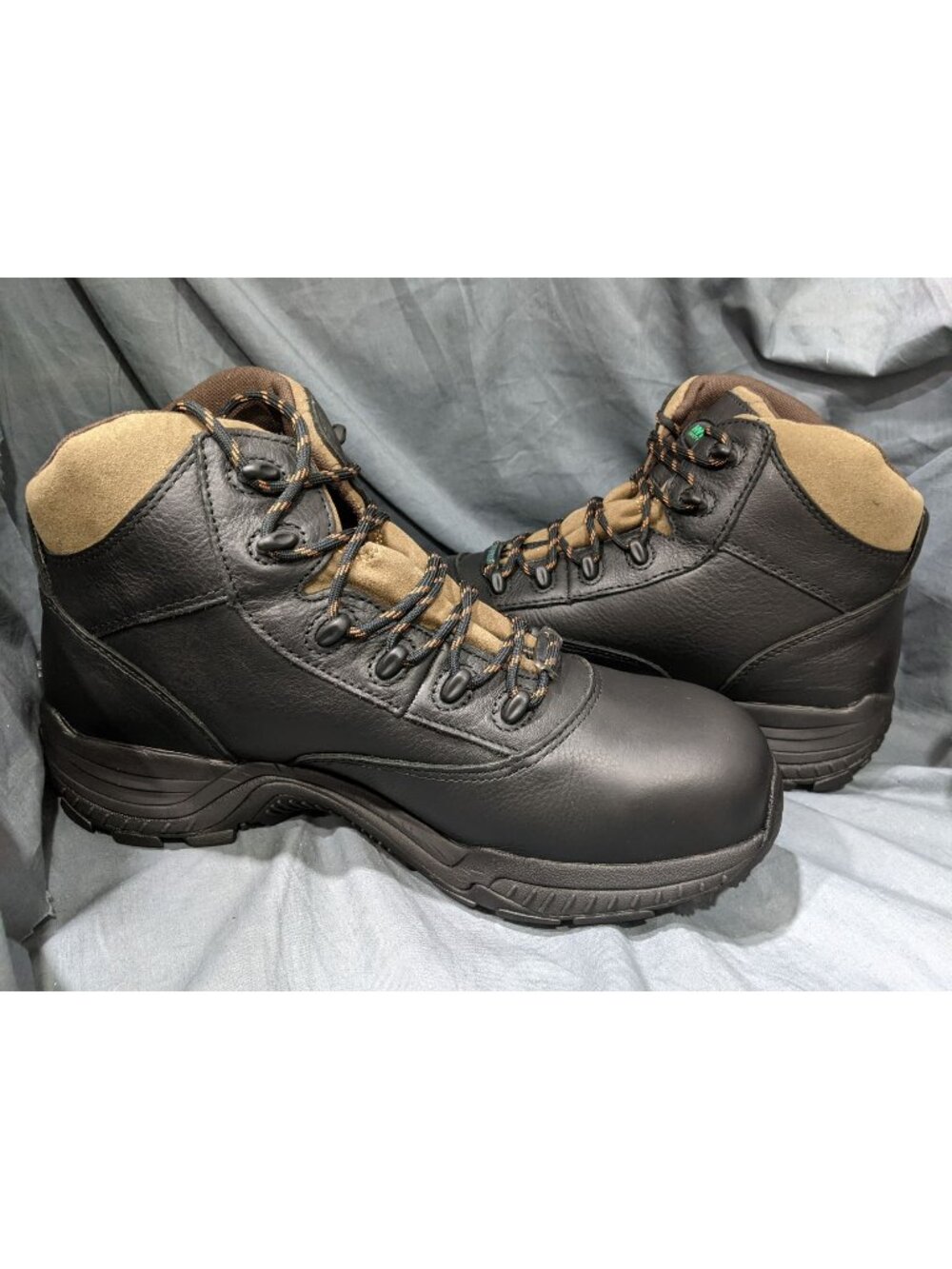 Hytest Waterproof Composite Toe 6" Hiker Boot Men's Size 11.5 Wide, Black NEW W